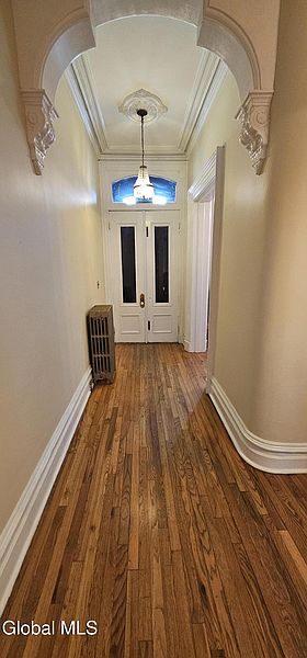 4th image of 44 Clinton Avenue
