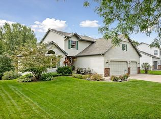 8635 Jenner Ln S, Cottage Grove, MN 55016