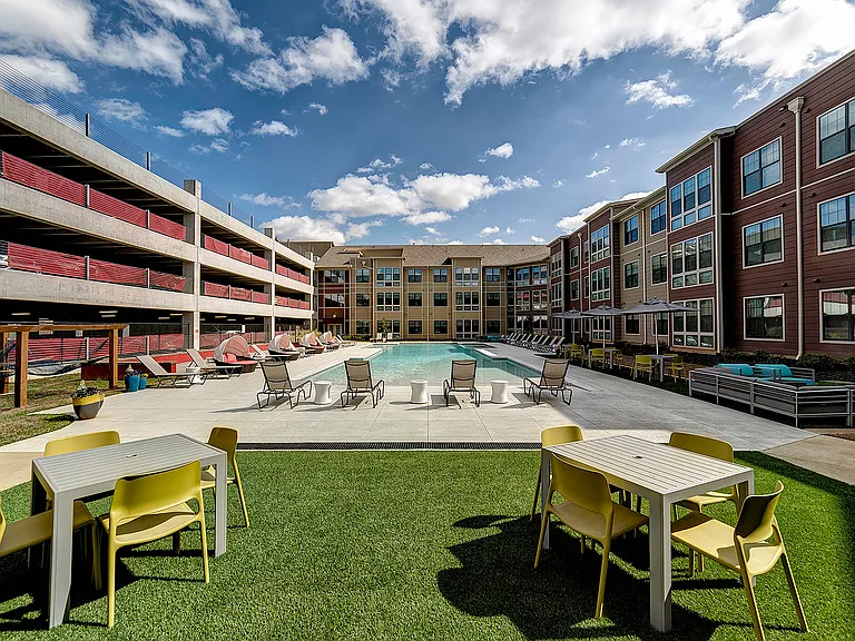Riverfront Village — Photo 94