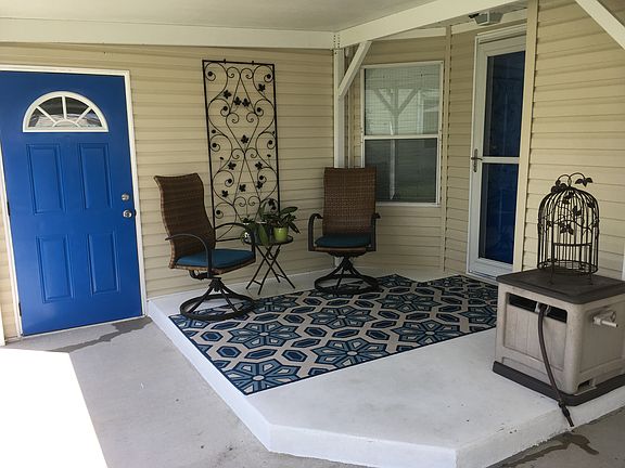 Inviting front entrance