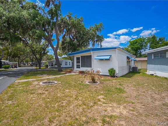 4th image of 3896 Picciola Rd Lot 554