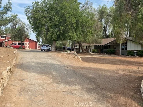 19985 Smith Rd, Perris, CA 92570