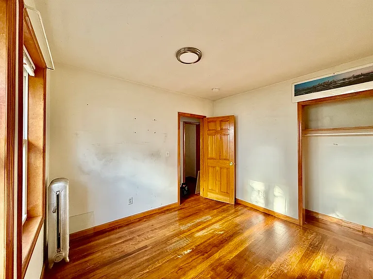 18 Bigelow St #1 — Photo 13