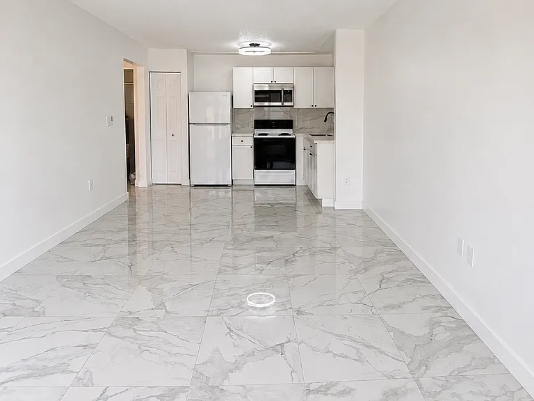 21150 Gertrude Ave #H5 — Photo 1