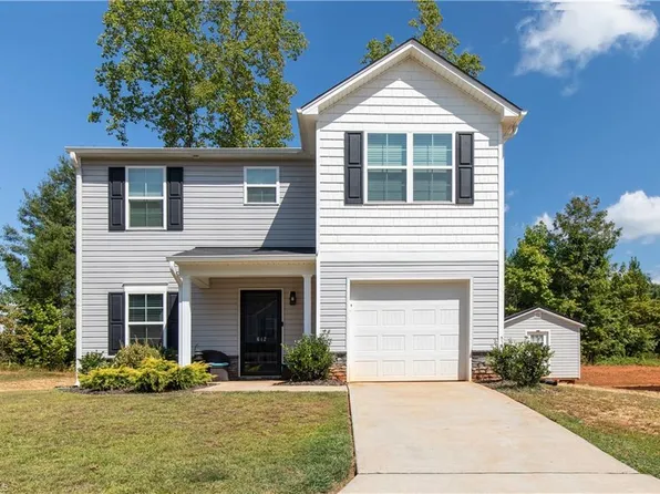612 Quail Ln, Lexington, NC 27292