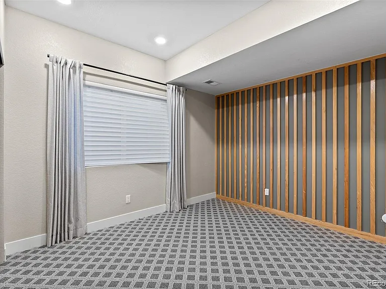 1694 Stable View Dr — Photo 21