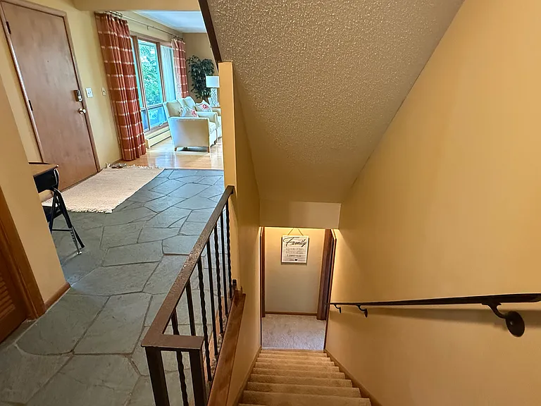 6912 E Fish Lake Rd — Photo 29
