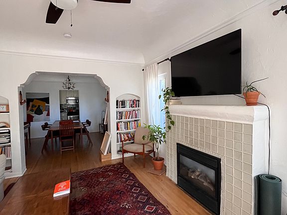 3rd image of 1529 Liberty St #2