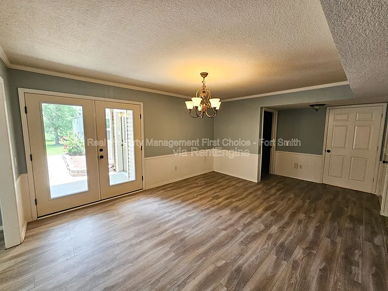 1300 Armistead Rd — Photo 11