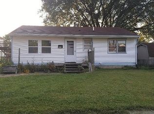 860 Emery St, Springfield, OH 45503