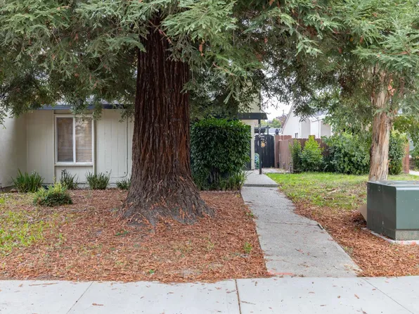 6818 Wilderness Ct, Stockton, CA 95219