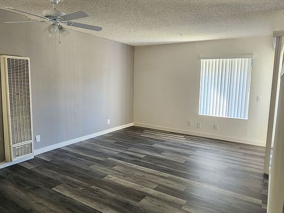 4th image of 1601 W Civic Center Dr #34
