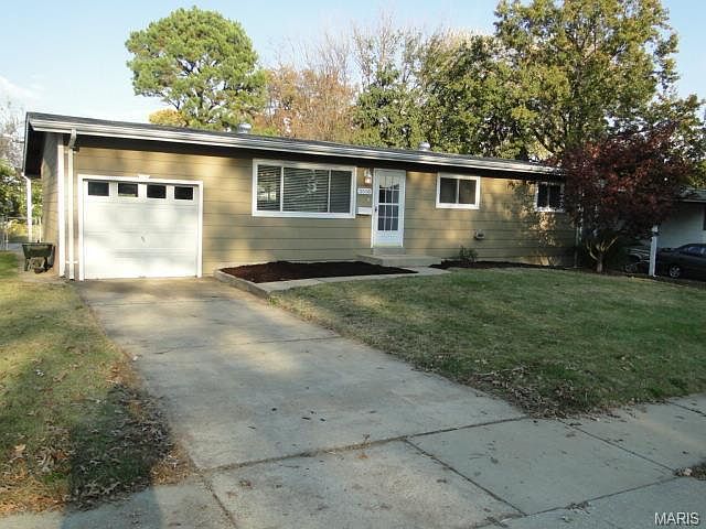1st image of 2555 Flamingo Dr