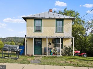 52 W Strasburg Rd, Front Royal, VA 22630