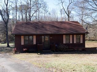 5008 Pinewood Ct, Winston Salem, NC 27106