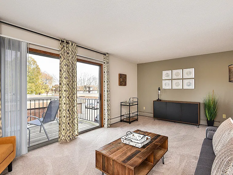 Lancaster Village Apartments — Photo 25