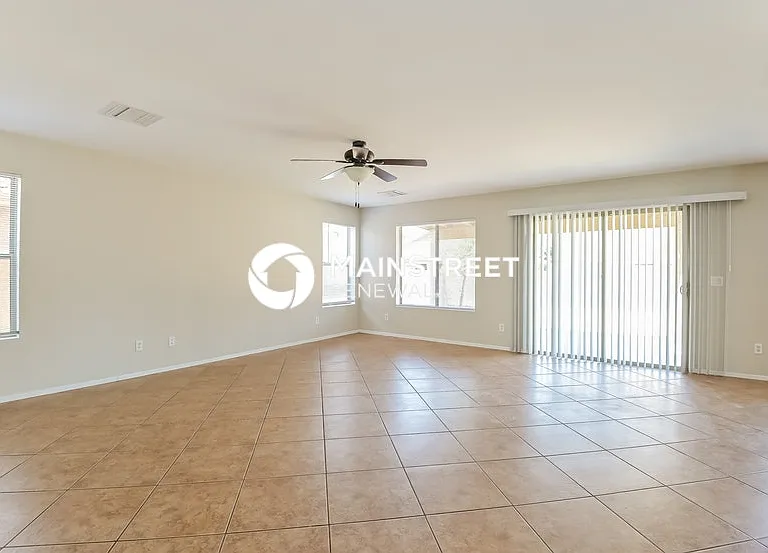 4151 E Agate Knoll Dr — Photo 2