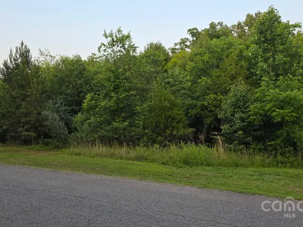 LOT 6 Sandtrap Dr, Statesville, NC 28677