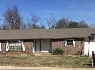 1413 Overo Cir, Springdale, AR 72762