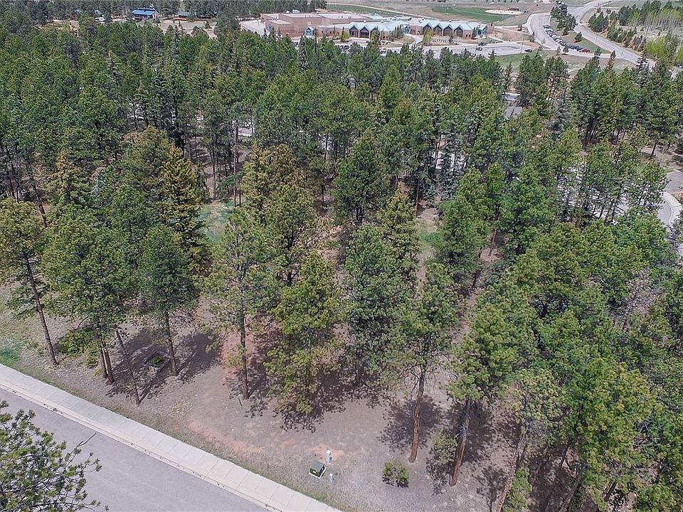 1st image of 630 Meadowlark Ln