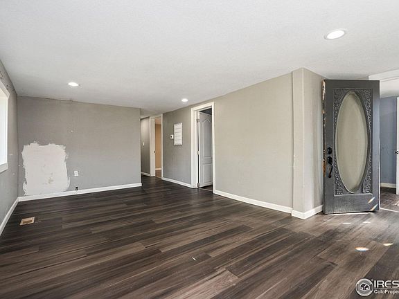 4th image of 3822 Roosevelt Ave