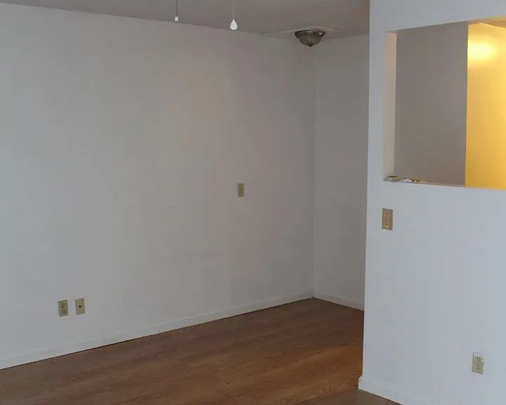 123 College Heights Blvd — Photo 8