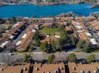 1935 Bechelli Ln, Redding, CA 96002