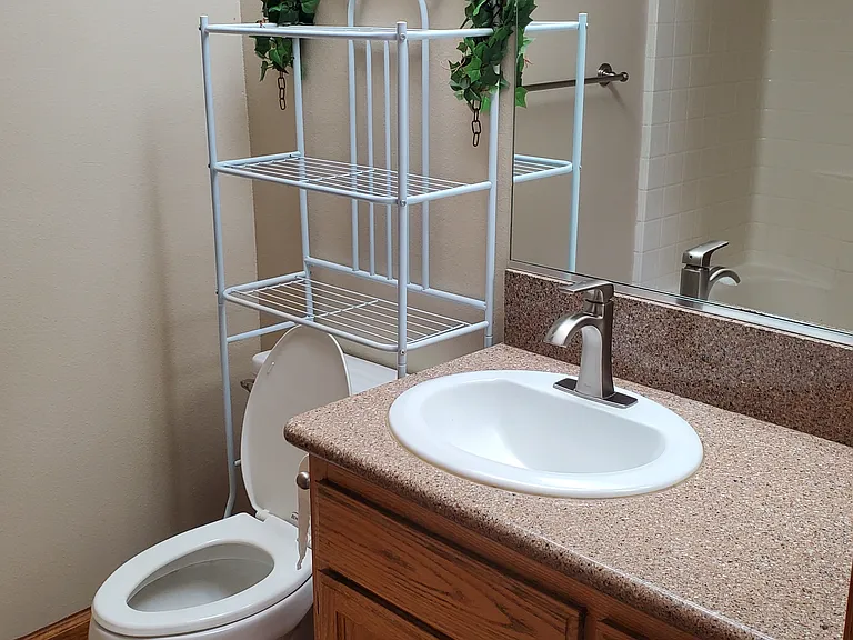Upgraded nickel satin faucets.