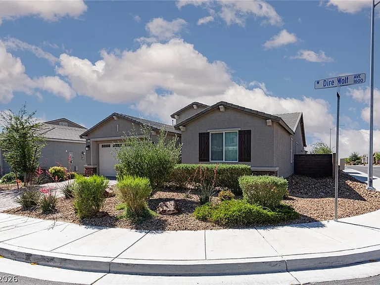 1639 Dire Wolf Ave — Photo 3