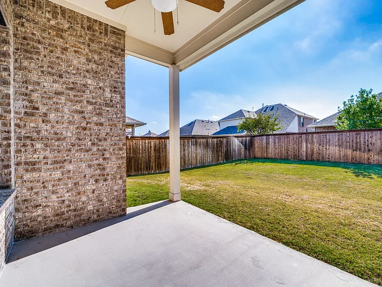 16708 Central Garden Ln — Photo 23