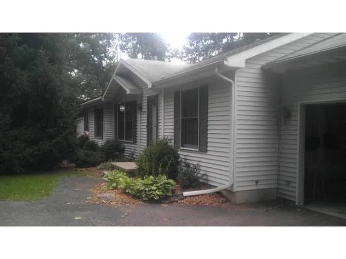 3240 Welch Rd photo 1