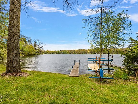 4th image of 5231 Mattawa Dr