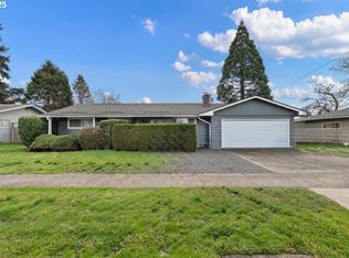 83 Hayden Bridge Way, Springfield, OR 97477