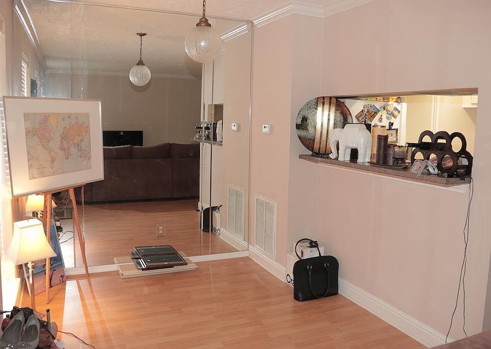 1st image of 6410 Del Monte Dr APT 113