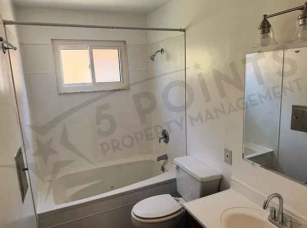 927 E 216th St #1 — Photo 14