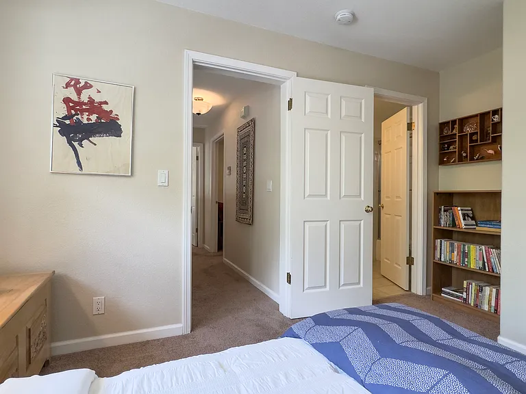 935 W Spain St #L — Photo 27
