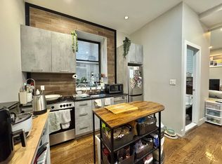210 Humboldt St APT 26, Brooklyn, NY 11206