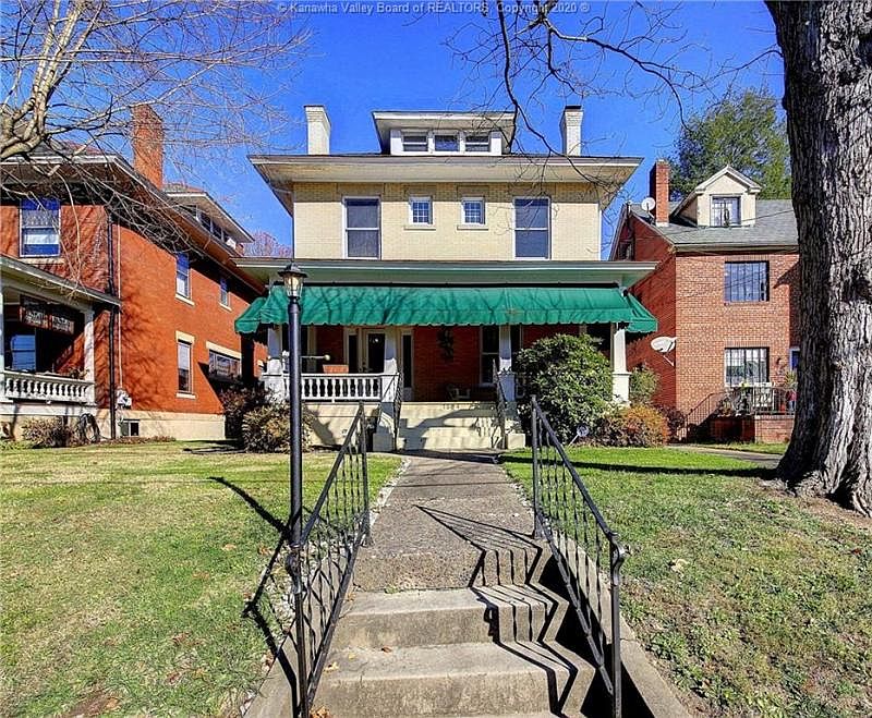 1st image of 1584 Virginia St E