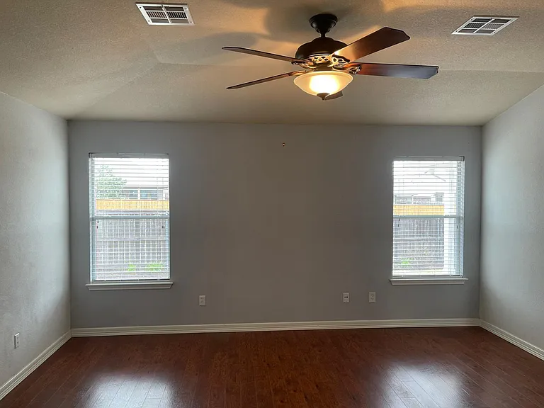 2516 Pearson Way — Photo 21