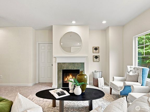 5th image of 214 48th Street S #H