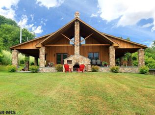 224 Irvins Hill Rd, Tyrone, PA 16686