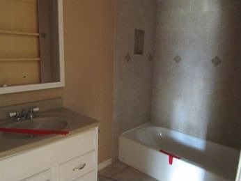 5th image of 2209 47th Avenue Dr W