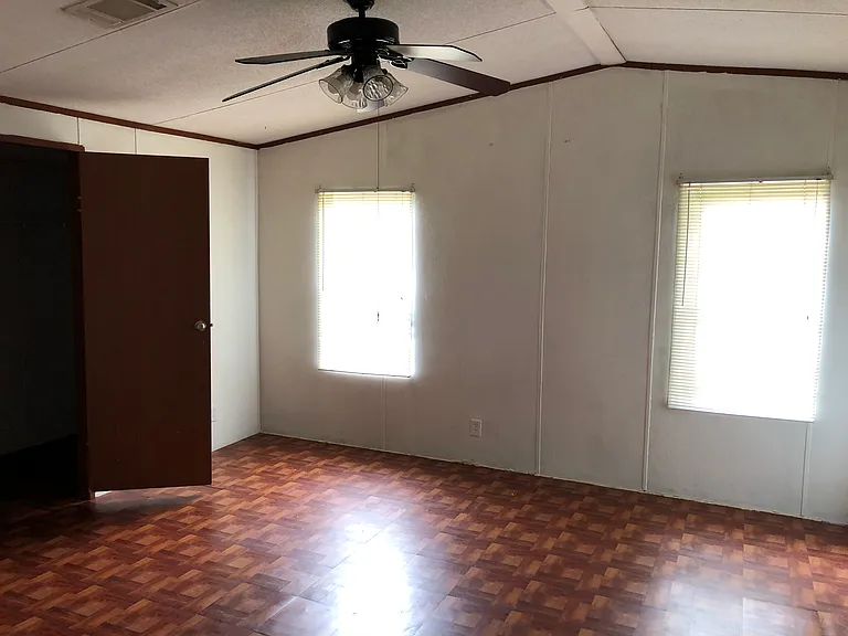 9450 Fairbanks N Houston Rd #B — Photo 6