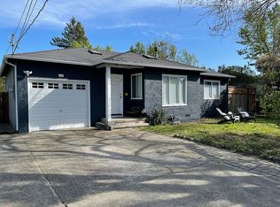 118 Vendola Dr, San Rafael, CA 94903