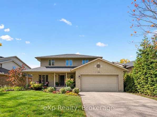 128 Keating Dr, Centre Wellington, ON N0B 1S0