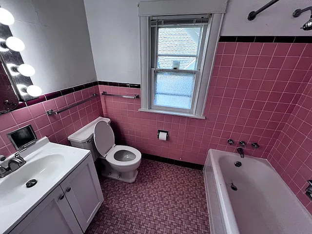 221 Fairchild St #2 — Photo 14