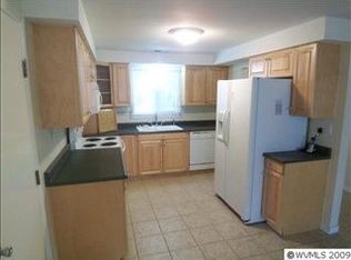 4766 Campus Ct NE, Salem, OR 97305