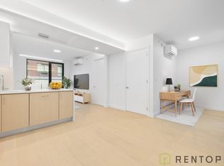 555 W 45th St #6A, New York, NY 10036
