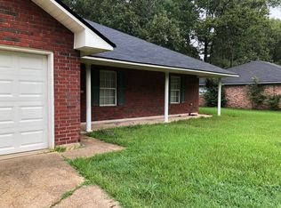 223 Deerwood Ln, Haughton, LA 71037