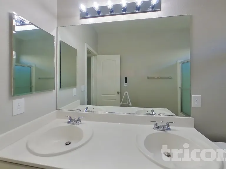 9024 Picket Fence Ave — Photo 21